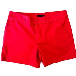 Tommy Hilfiger Women's 100% Cotton Chino Shorts. Size 6. Color is Red.  …